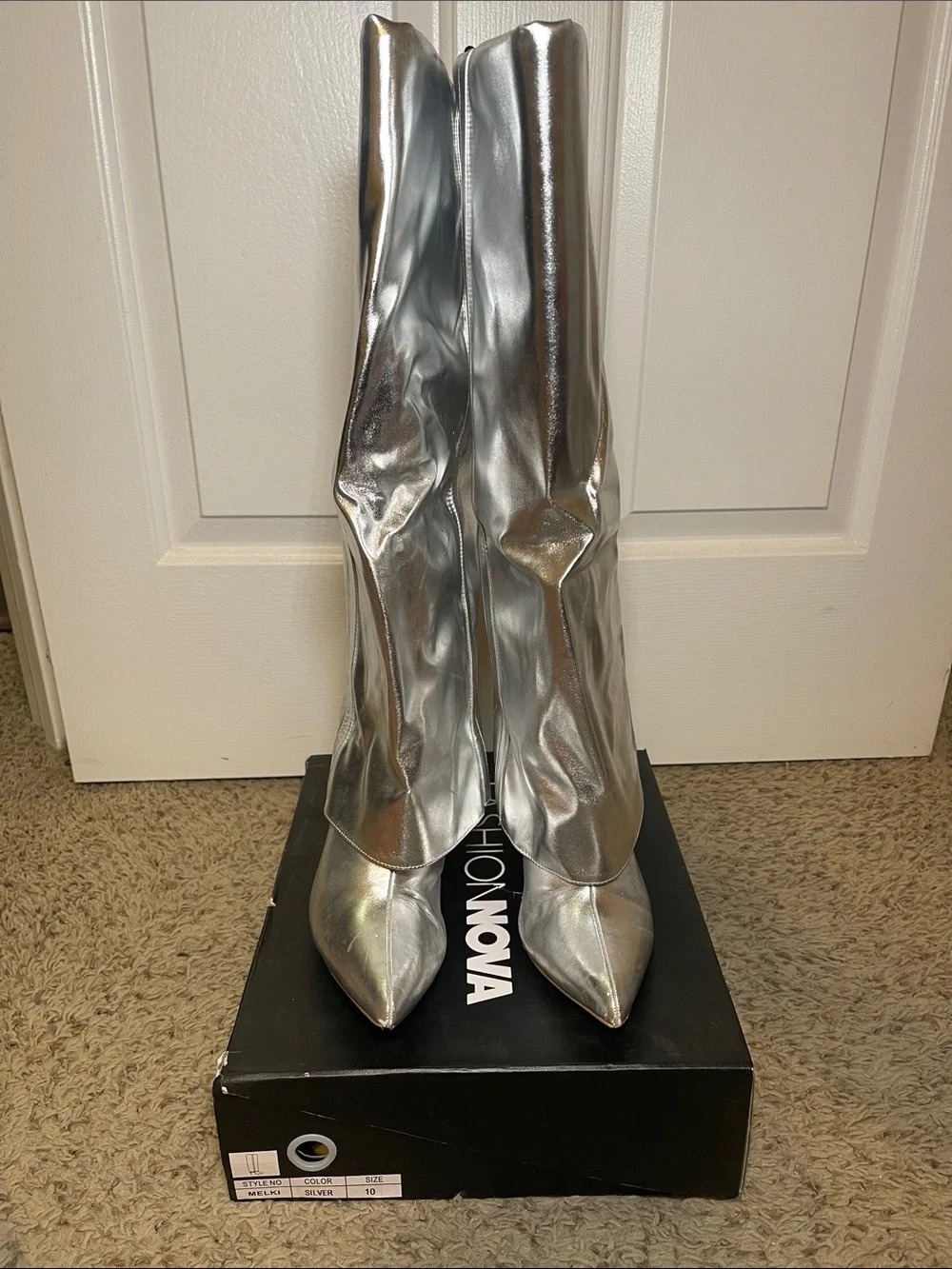 Women's Silver Metallic Knee-High Pointed-Toe Boots